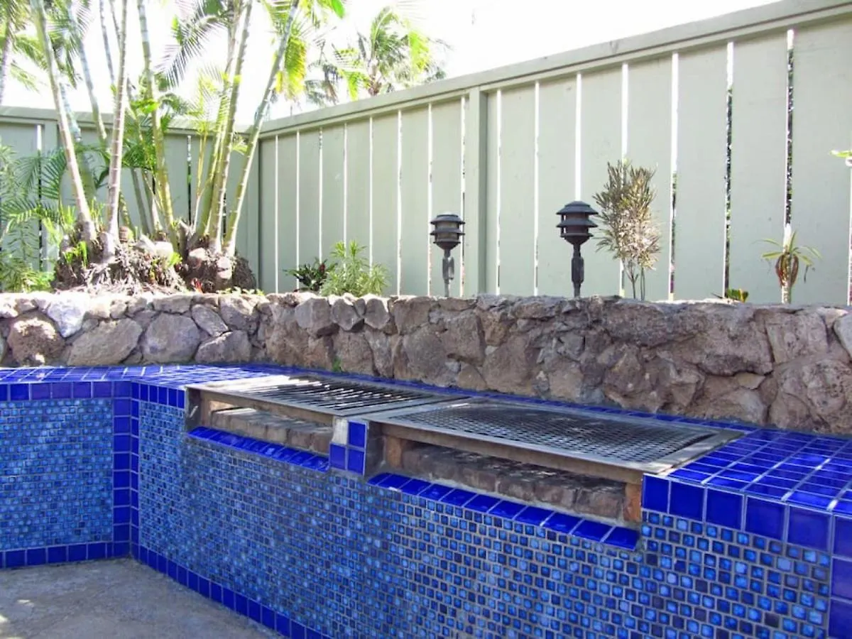 Spacious Townhouse By The Beach Kahuku 0*,  ABD